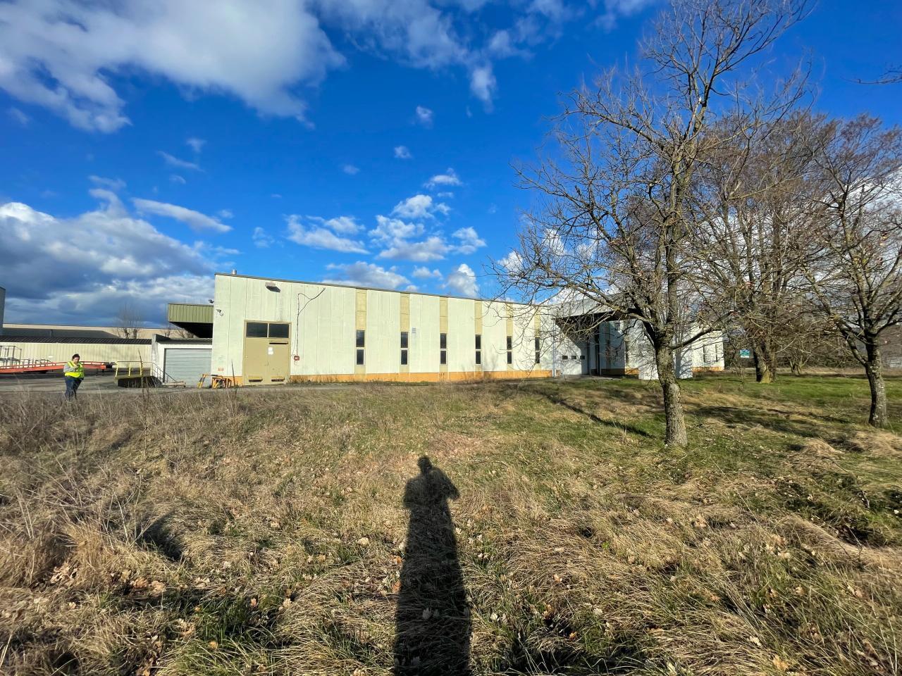 Local d'activité Saint-Quentin-Fallavier 8453m² Vente local d'activité Saint-Quentin-Fallavier Isère OVACT2530621 1